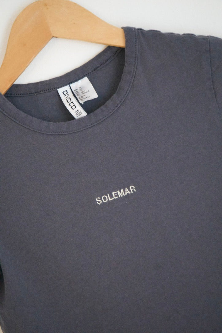 XS Embroidered SOLEMAR Tee in Deep Grey