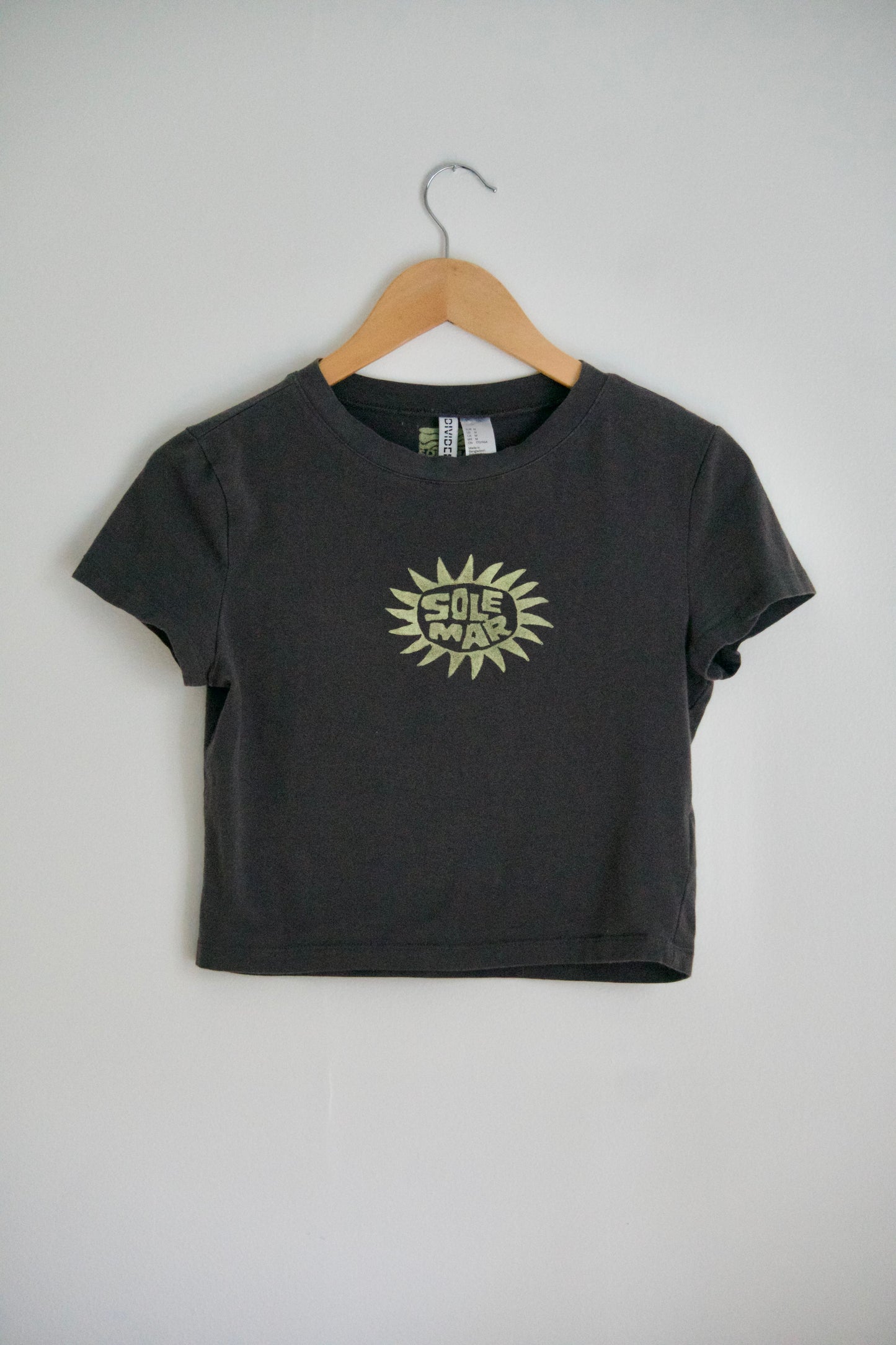 SM/M SOLEMAR Sun Stamped Baby Tee in Grey