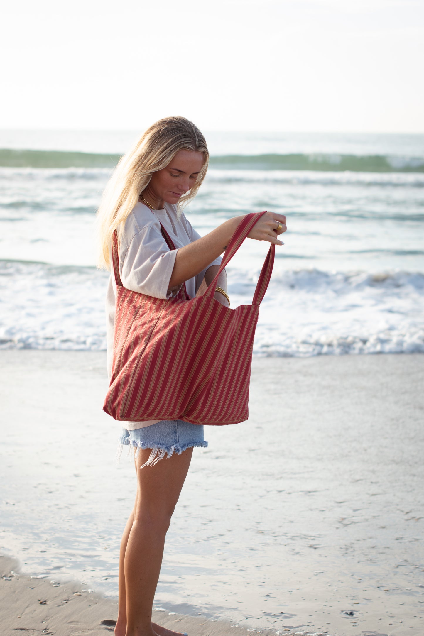 Striped Beach Tote in Red