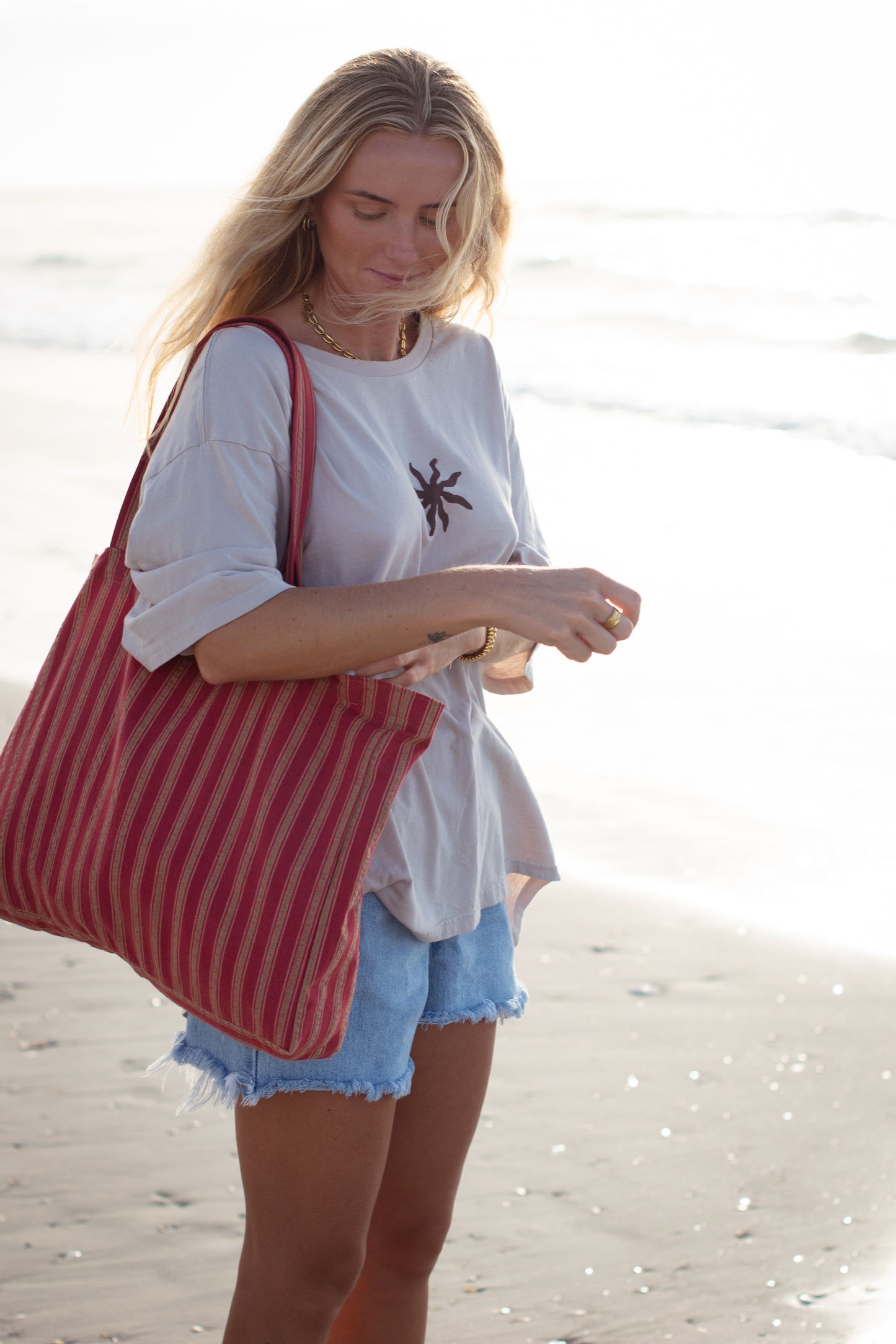 Striped Beach Tote in Red