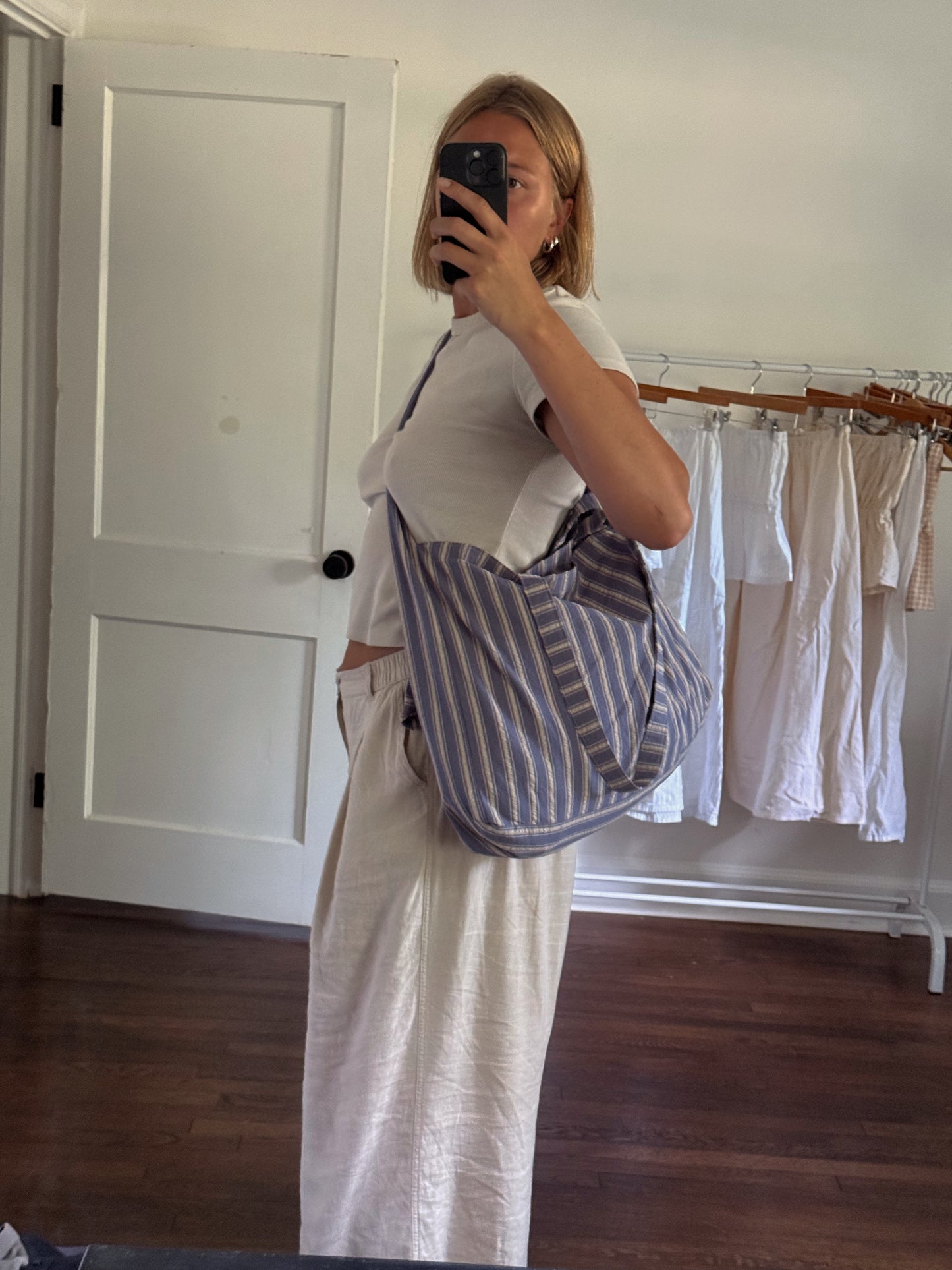 Striped Beach Tote in Blue