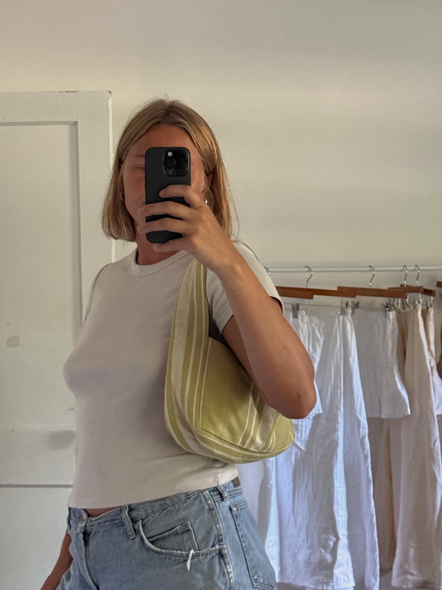 CHICA BOXY BEACH TOTE IN VERDE