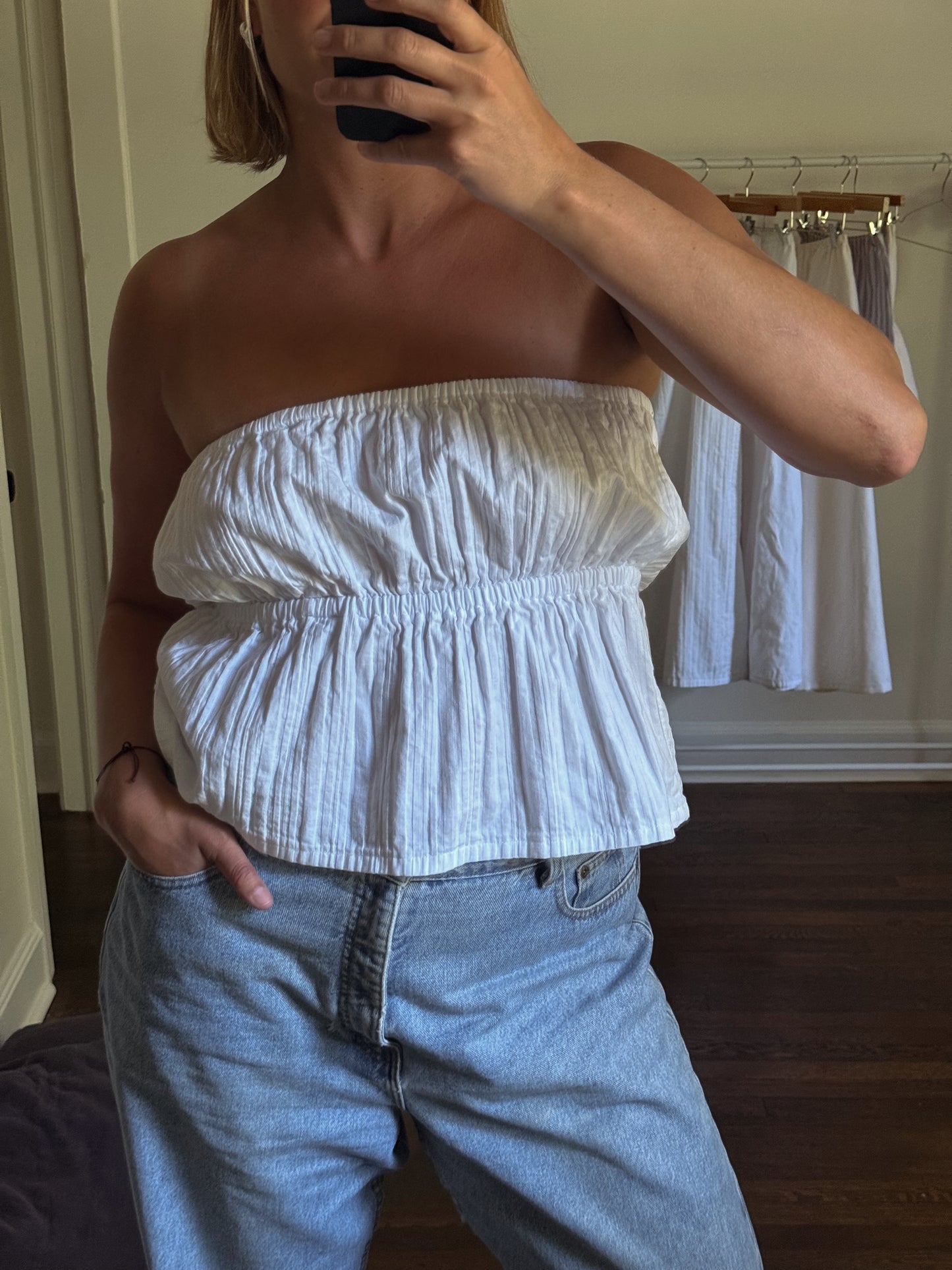Puff Tube in White Raised Stripes