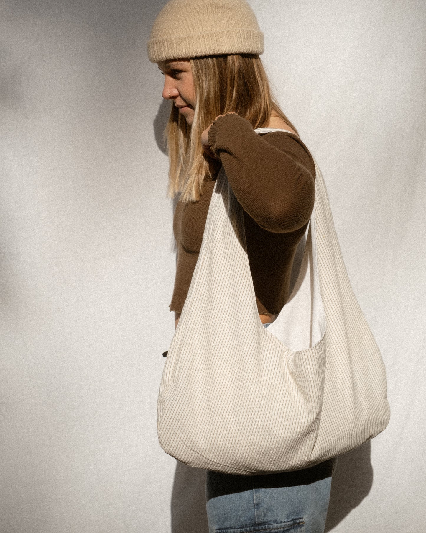 SWISH BAG WHITE/BROWN STRIPES