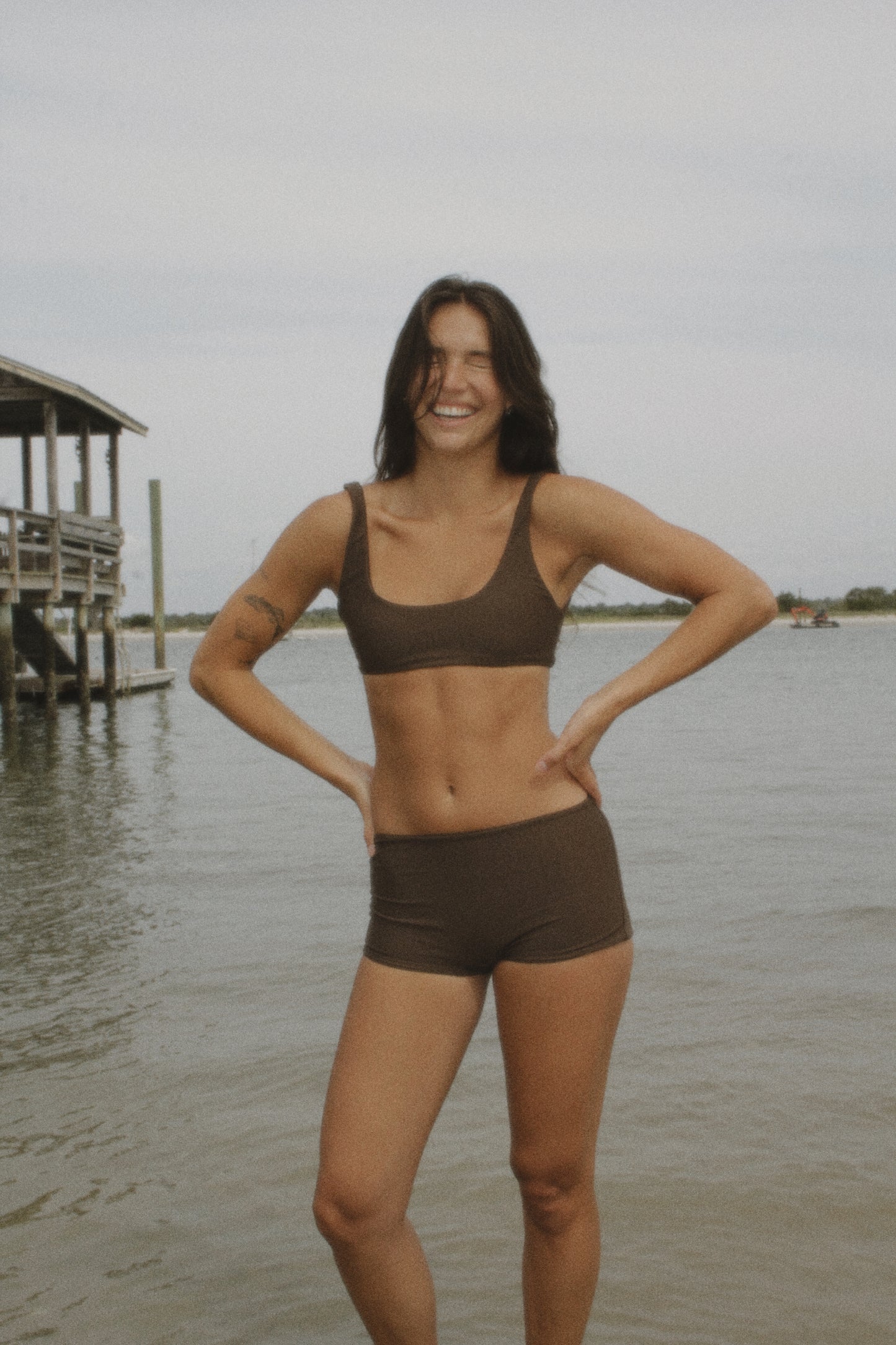 Onda Surf Top in Chocolate